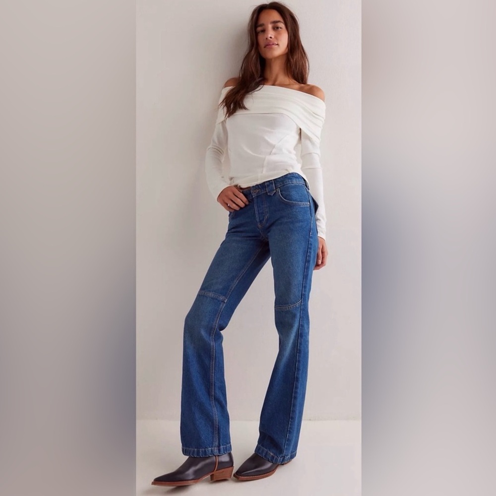 We The Free Flora Low Rise Bootcut Button Fly Jeans Size 25